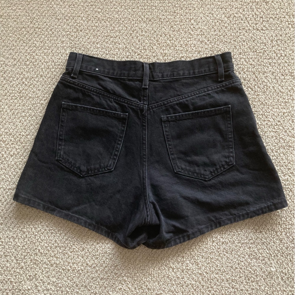 MNG Black Denim High Rise Jean Shorts Women’s Size 6 Bottoms Dark Wash Like New - Picture 6 of 10